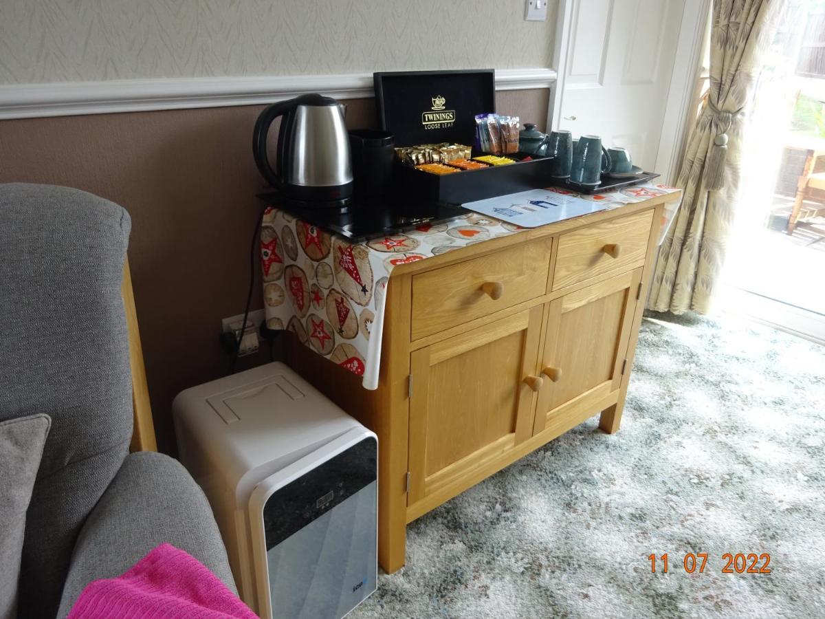 Sterling Bed & Breakfast Llandudno Bagian luar foto