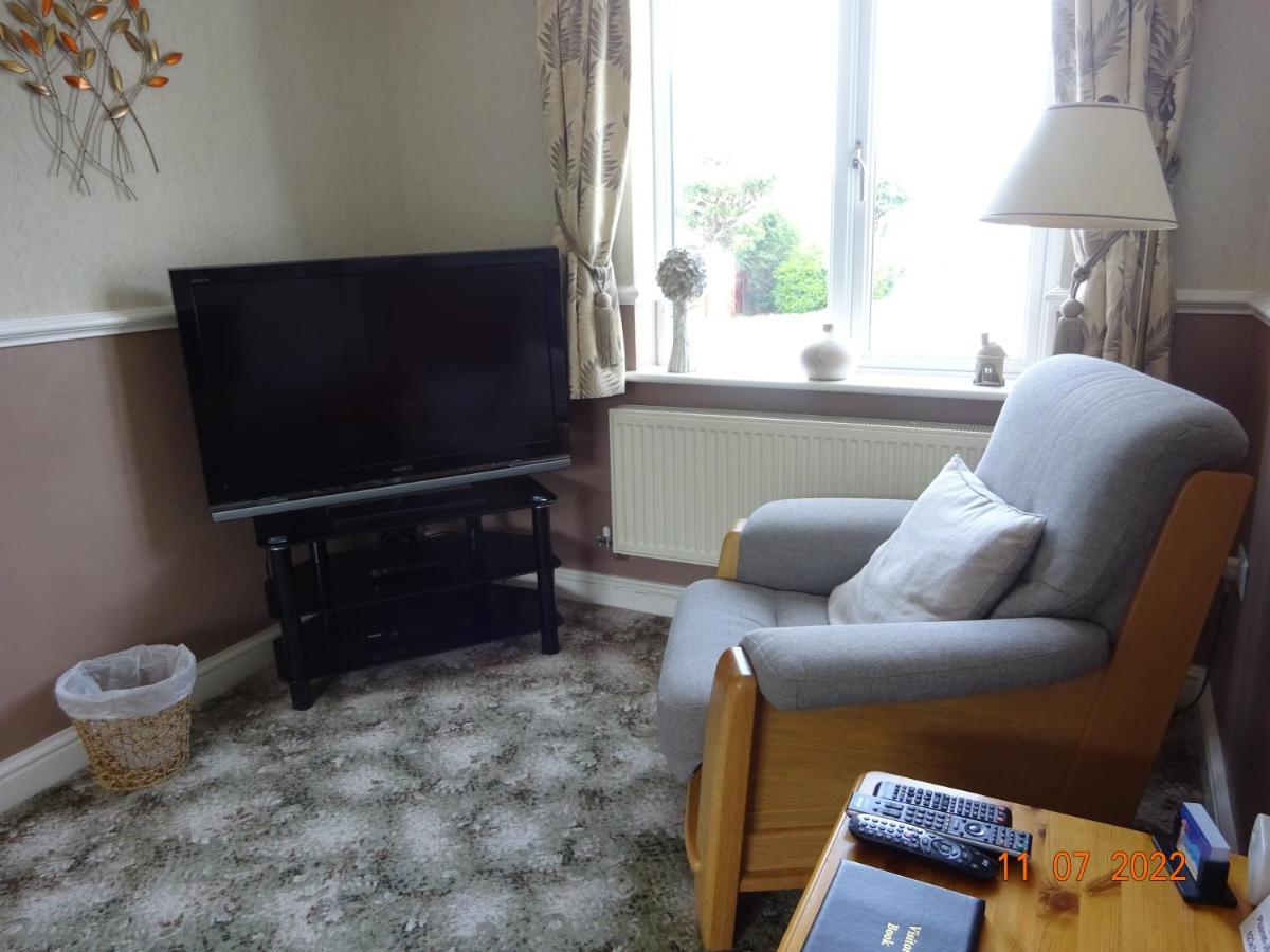 Sterling Bed & Breakfast Llandudno Bagian luar foto