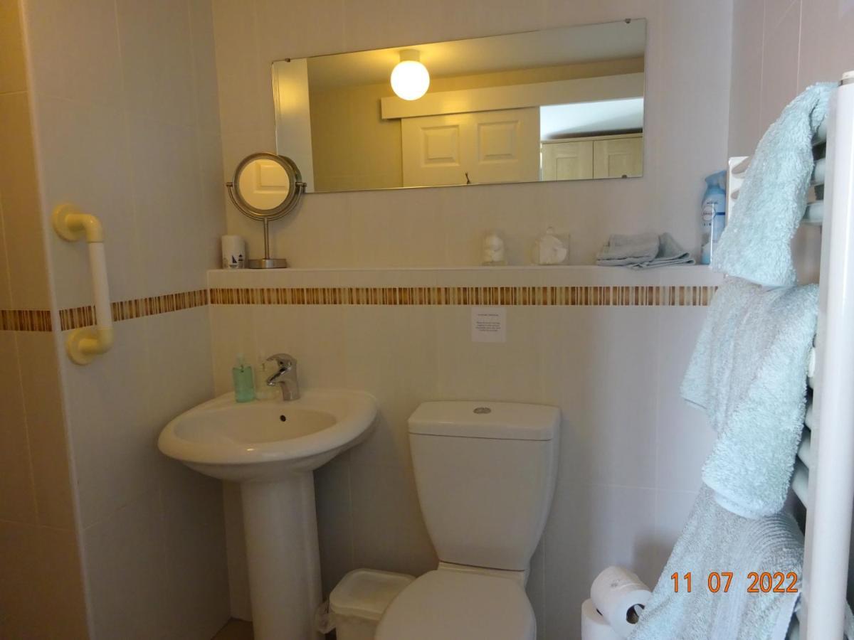 Sterling Bed & Breakfast Llandudno Bagian luar foto